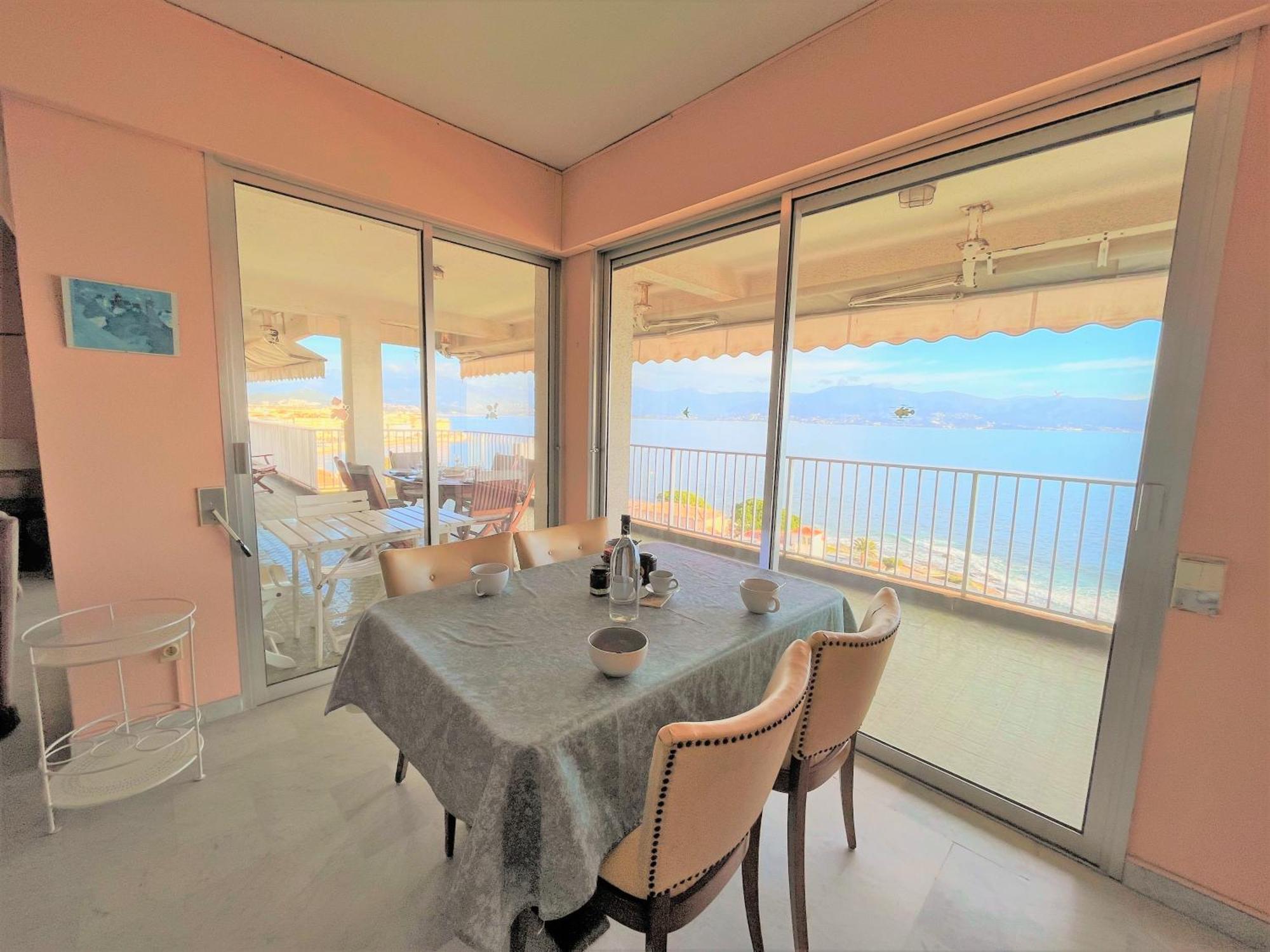 Appartement Vue Mer Carmino Ajaccio أجاكسيو المظهر الخارجي الصورة