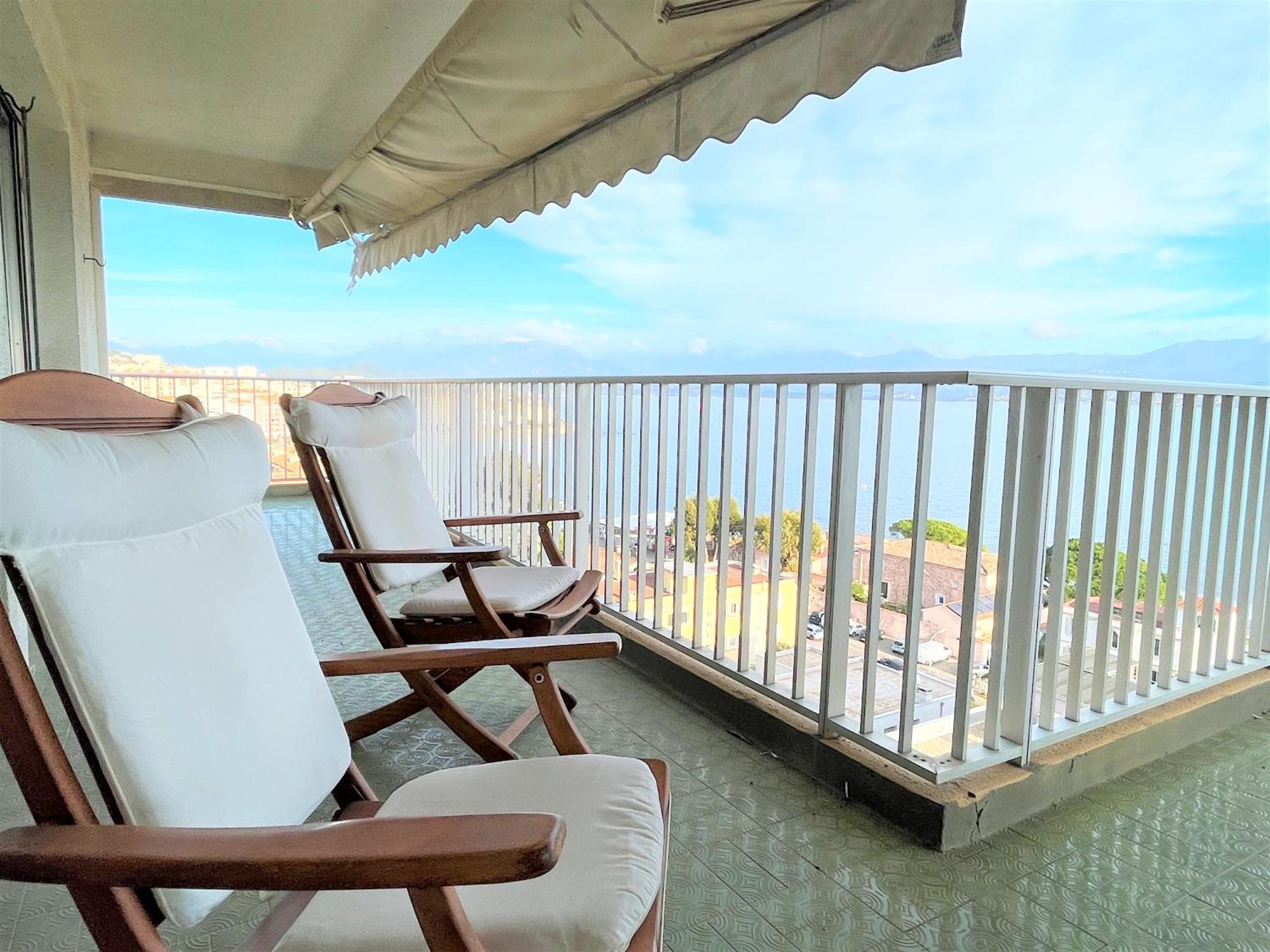 Appartement Vue Mer Carmino Ajaccio أجاكسيو المظهر الخارجي الصورة